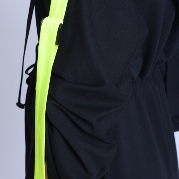 Metamorphoza Jacket/Dress - Picture 15 of 15